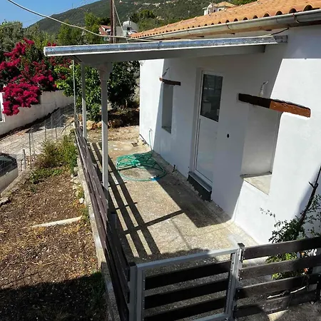 Nyaraló Jos House *